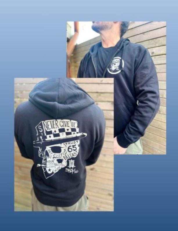 'Never Give Up' Hoodie